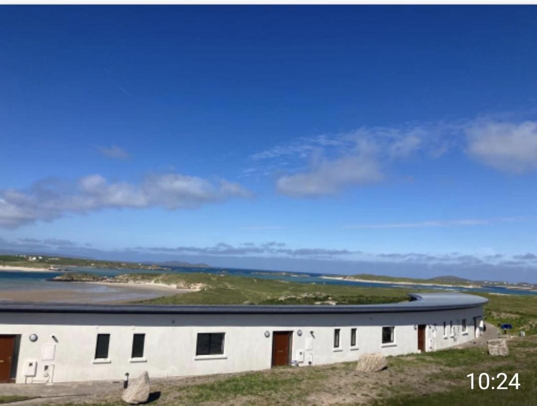 Ostan Gweedore Deluxe Apartments Банбег Экстерьер фото